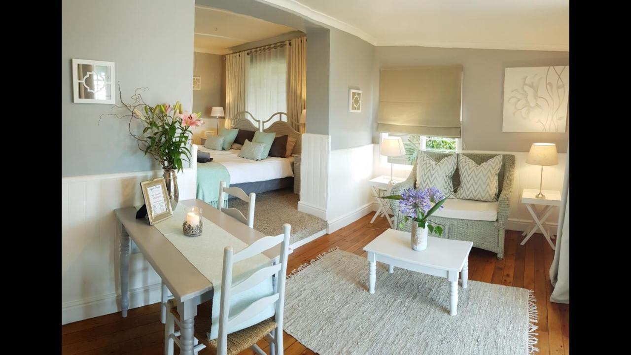 Готель Azure House Книсна Екстер'єр фото